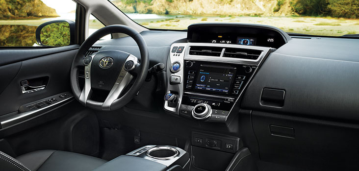2016 Toyota Prius v Interior Dashboard