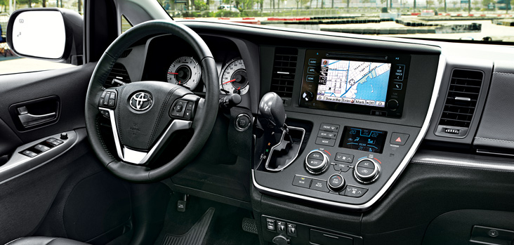 2016 Toyota Sienna XLE AWD Interior Dashboard