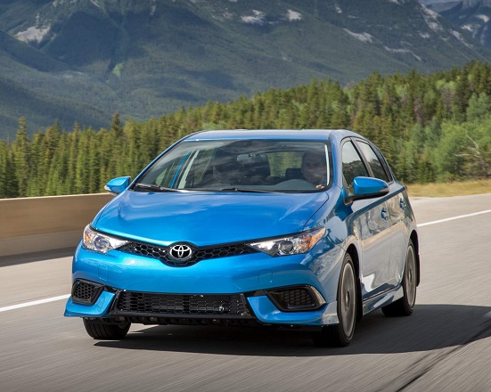 2017-toyota-corolla-im-exterior-front-end