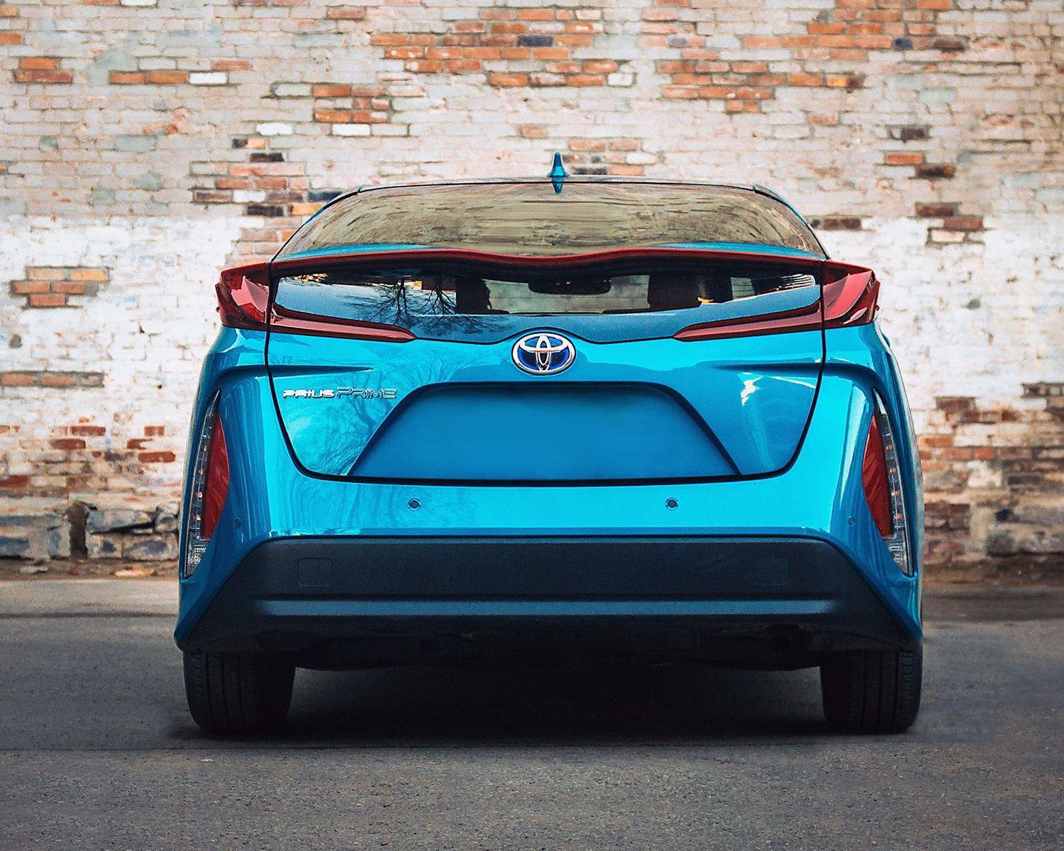 Приус прайм. Тойота Приус Прайм. Toyota Prius 2021. Тойота Приус 2020. Приус Прайм 2021.